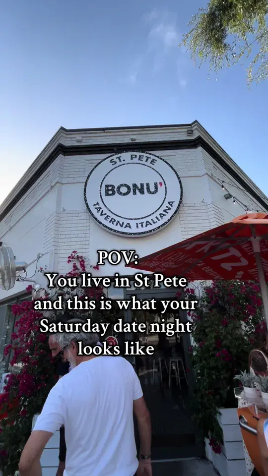 Bonu' Taverna Italiana in St. Petersburg showing review, atmosphere, date night, girls’ night, cocktails, video by welcomehomesunshinecity on TikTok