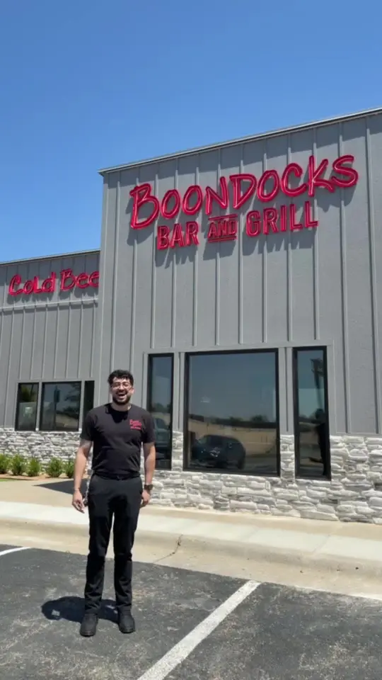 Boondocks Grille And Draft House in Ramrod Key showing opening, burger, beer, video by thomasrei8 on TikTok