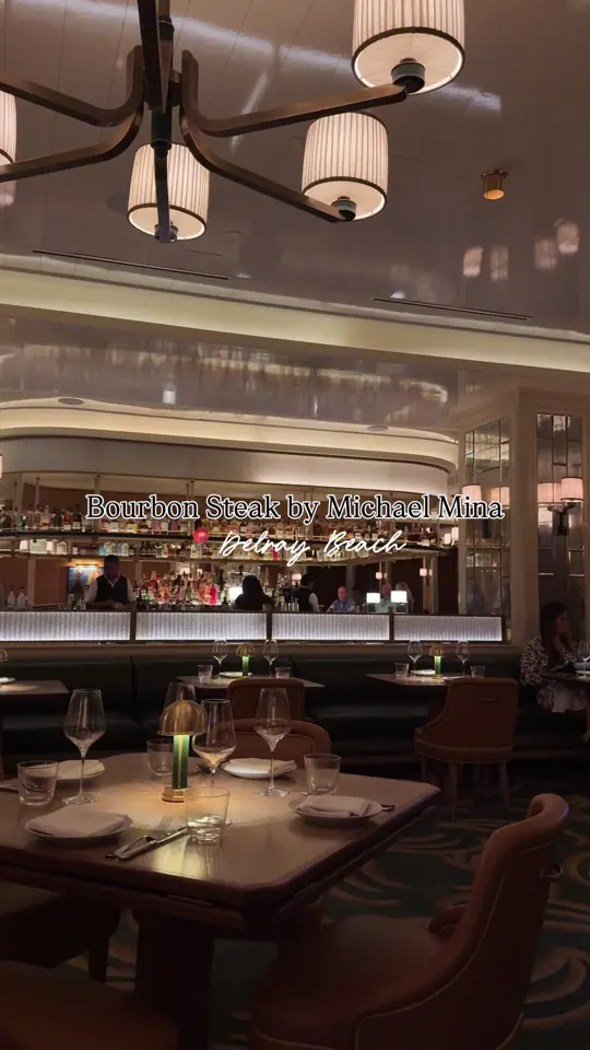Bourbon Steak by Michael Mina in Delray Beach showing review, visit, food, steak, 36oz hay-smoked wagyu tomahawk, australian wagyu filet mignon, video by shoffitanna on TikTok