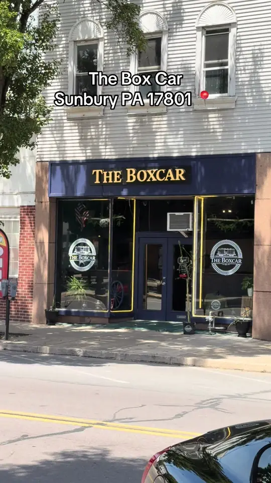 Boxcar in Gainesville showing food review, visit, video by munchinwithmicah on TikTok