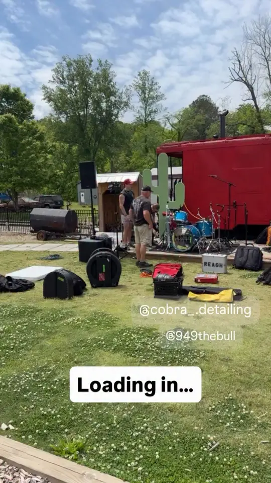 Boxcar Grill in Talking Rock showing live music, free concert, dinner, drink, video by Mary Kate Farmer on Facebook