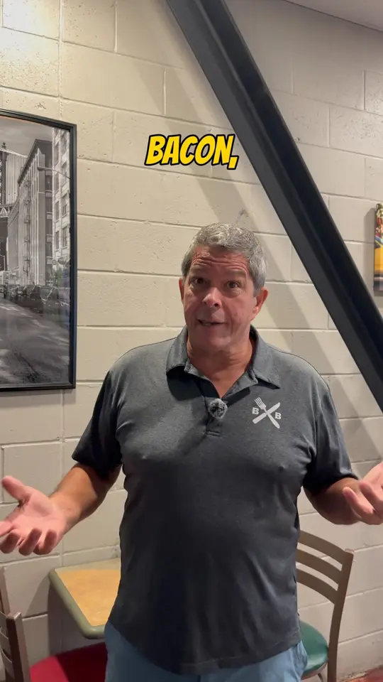 BrewBurgers in Venice showing events, august, video by Brewburgers Back Porch on Facebook