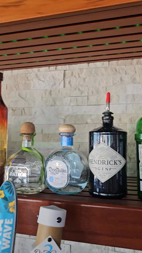 Britt's Pizza in Treasure Island showing drinks, venue, video by Britt's Coal Fire Pizza on Facebook