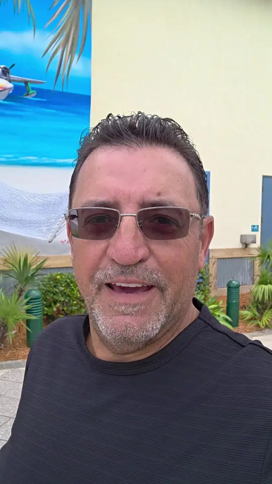 Broadwalk Restaurant on the Beach in Hollywood showing visit, broadwalk, video by boristeplitsky on TikTok