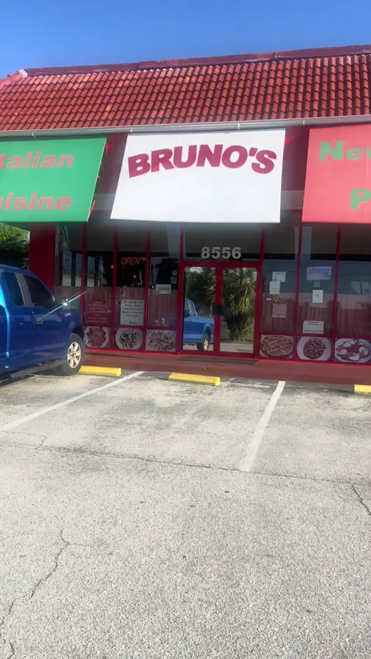 Bruno's in Kissimmee showing visit, italian restaurant, video by jamiedeebradley on TikTok