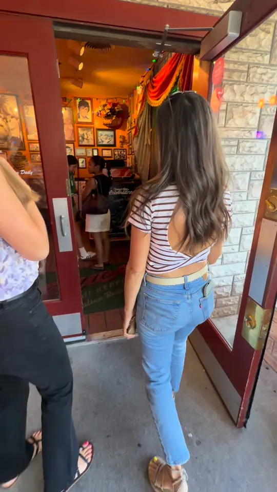  in Florida showing food, drinks, atmosphere, video by Buca di Beppo on Facebook