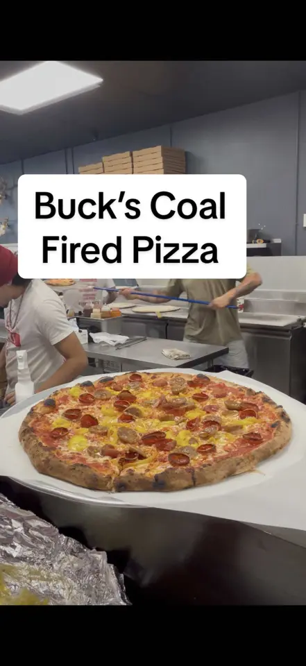 Bucks Coal Fired Pizza in North Palm Beach showing pizza, garlic knots, video by travelwiththekennedys on TikTok