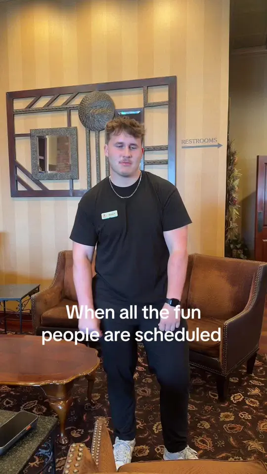 Buffalo Grill in Fort Myers Beach showing visit, atmosphere, video by buffalogrillnd on TikTok