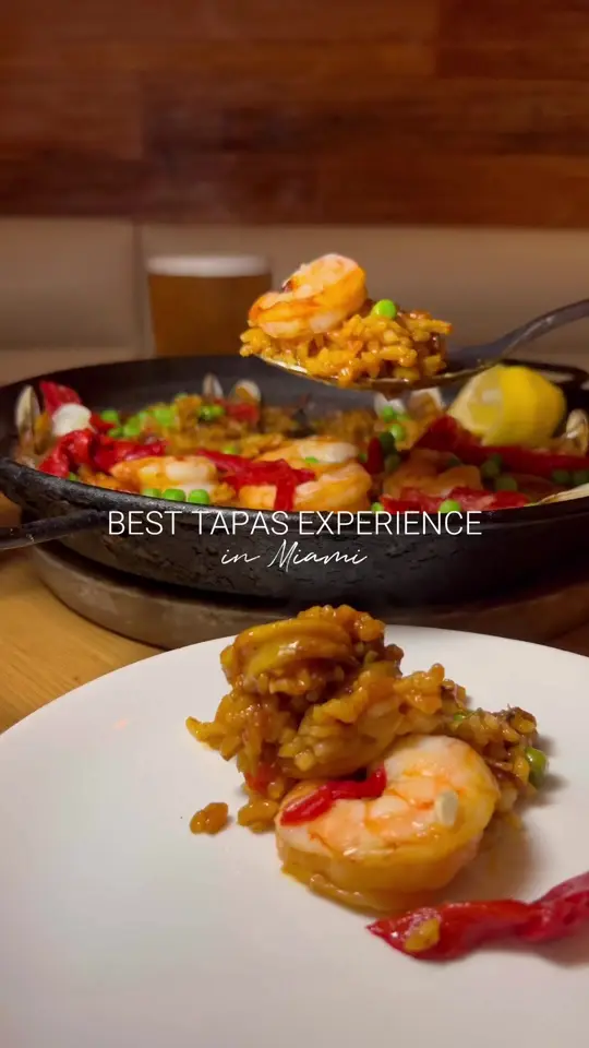 Bulla Gastrobar The Falls in Miami showing review, cream of onion soup, croquetas de jamón, pan con tomate, pulpo a la parrilla, paella mixta, estrella damm, video by fashion.eat.travel on TikTok