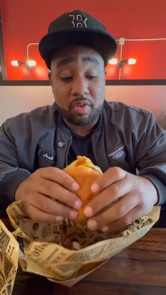 Burgerrobs in Titusville showing visit, burger, video by Brevard News on Facebook