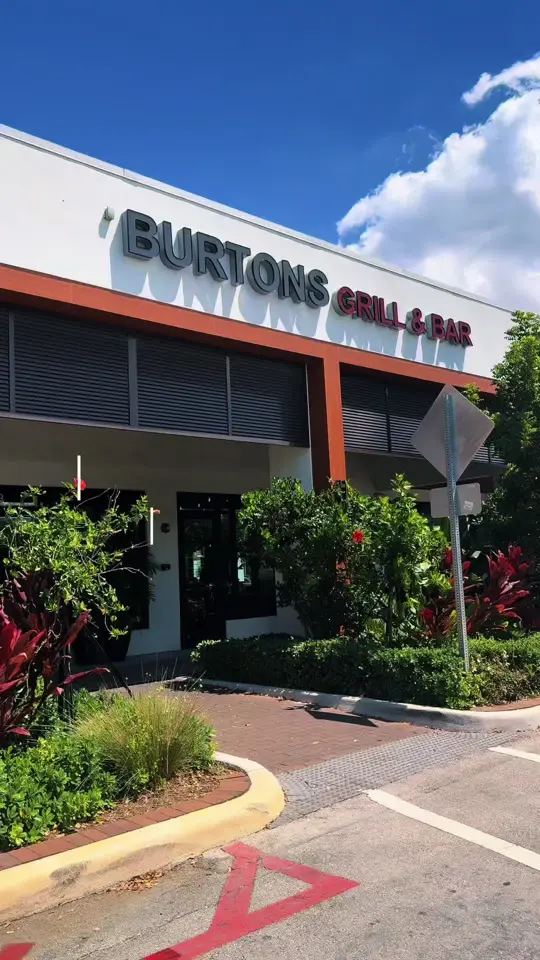 Burtons Grill & Bar in Boca Raton showing review, drinks, food, video by vaanityyy on TikTok