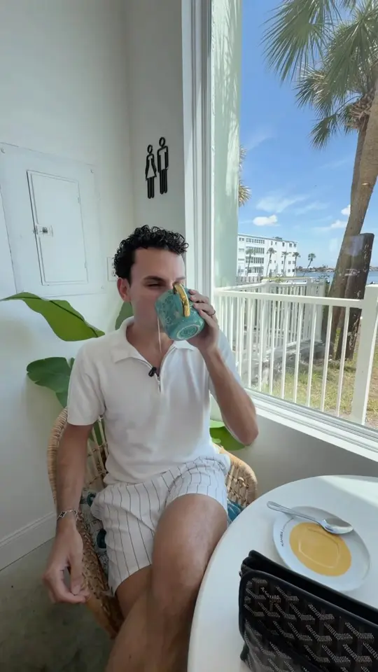 Café Soleil in St. Pete Beach showing visit, atmosphere, video by Zachary Pickens on Facebook