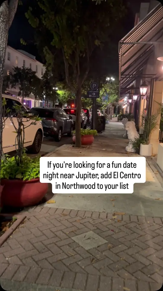 Cafe Centro in West Palm Beach showing review, visit, live piano bar, northern italian dishes, video by Matt and Kate Shaw on Facebook