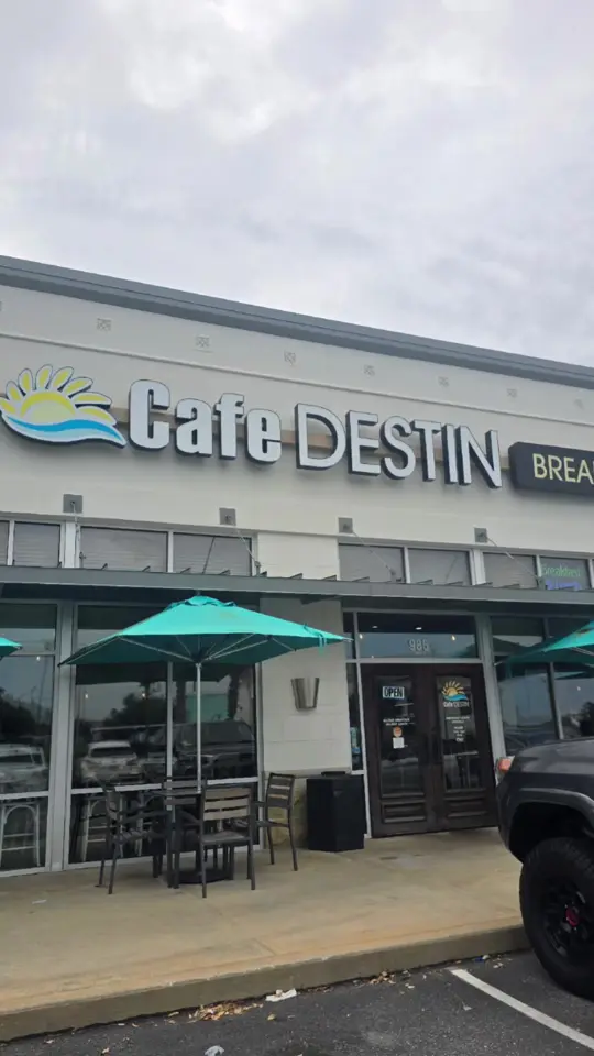 Cafe Destin in Destin showing review, visit, video by eatingwithbrent on TikTok