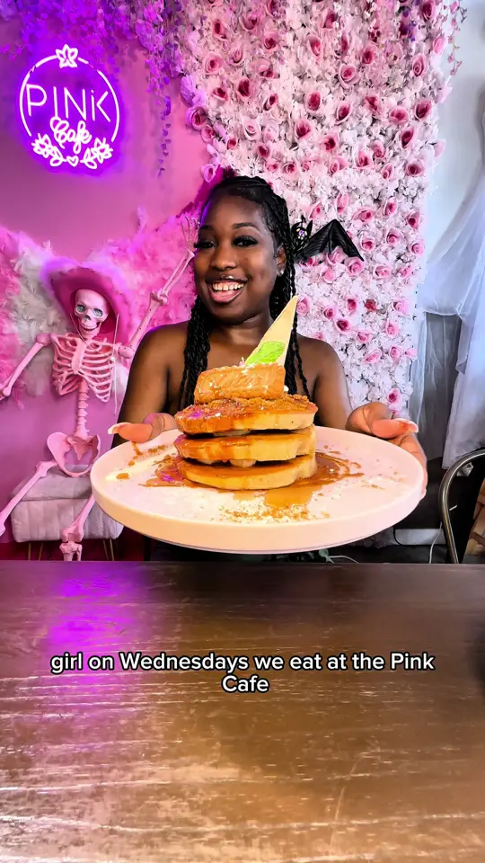 Cafe in Hallandale Beach showing coffee, brunch, video by ericaeatsamerica on TikTok