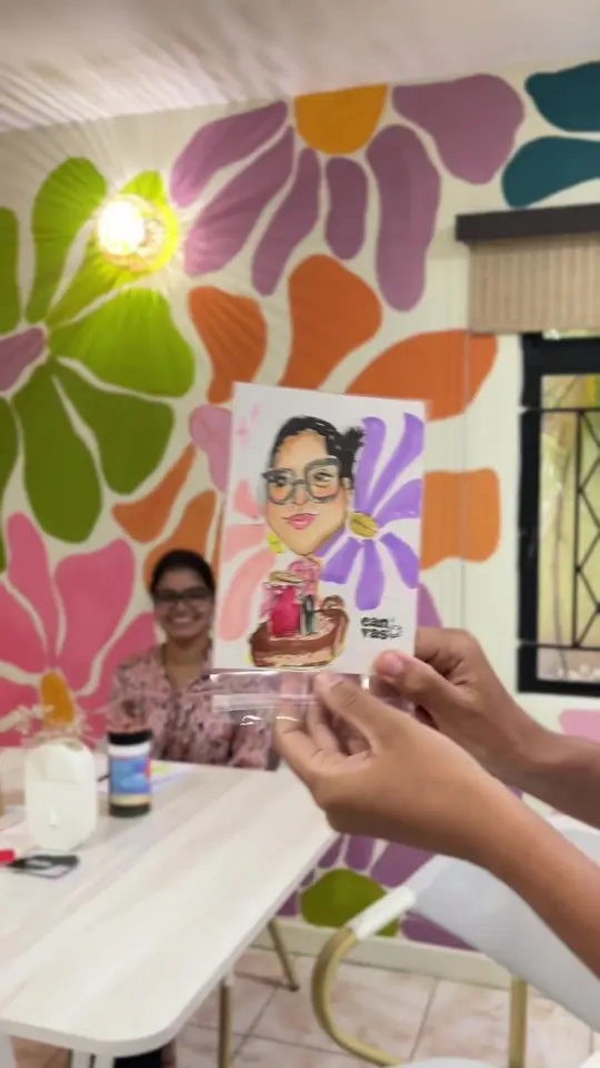  in Florida showing review, visit, video by canvas.cafe on TikTok