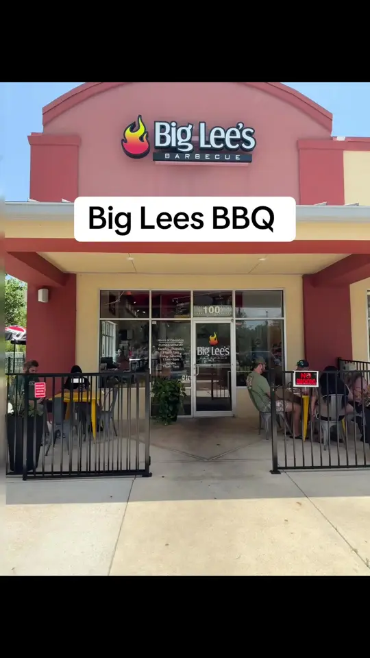 Callahan Barbecue in Callahan showing visit, review, warm welcome, owner interaction, video by karissaclark5 on TikTok