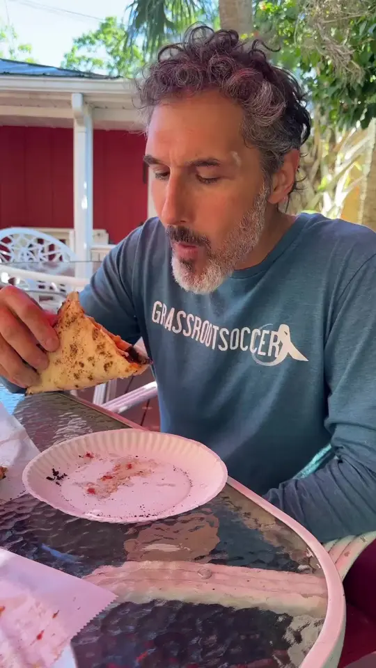 Calogero's Pizzeria in Lake Alfred showing review, pizza, video by Ethan Zohn on Facebook