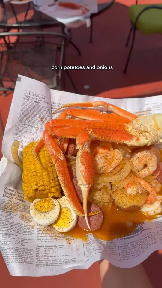 Camileaux's Low Country Boil & Wings in Columbus showing food, low country boil, wings, video by Camileaux's Low Country Boil & Wings on  on Facebook
