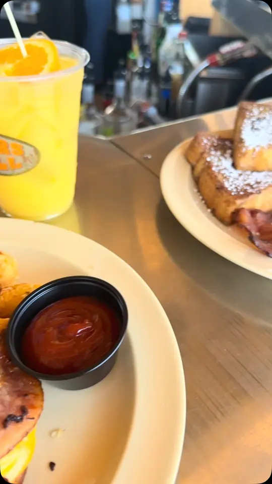  in Florida showing brunch, live music, stay tuned acoustic duo, video by Camp Holly Airboat Rides on Facebook