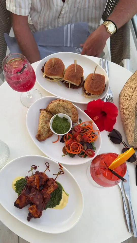 Cane & Barrel Rooftop Bar in St. Petersburg showing visit, atmosphere, video by newinstpete on TikTok