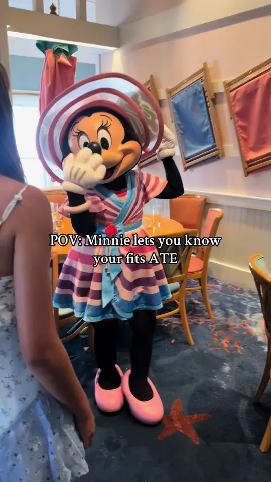 Cape May Cafe in Lake Buena Vista showing restaurant visit, character interaction, video by magicbykammie on TikTok