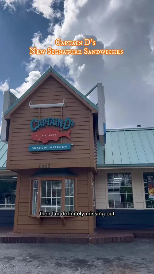 Captain D's in Atlanta showing food, signature fish sandwiches, video by vibesinatl on TikTok
