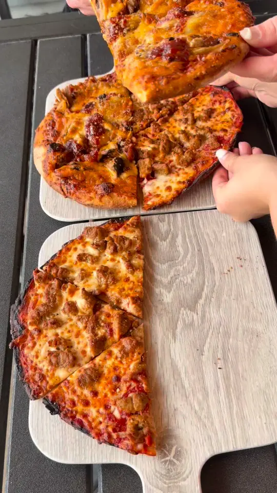  in Florida showing pizza, restaurant visit, video by Captiva Crust on Facebook