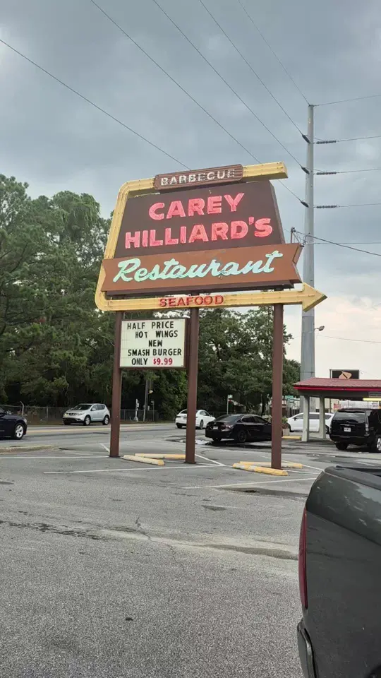 Carey Hilliard's Restaurant in Savannah showing seafood, fried flounder, restaurant review, video by juanitaborr on TikTok