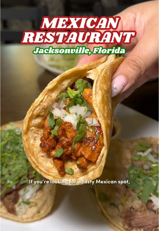 Casa Leon in Jacksonville showing review, guacamole, carne asada fries, chilaquiles, tacos, margaritas, video by sociall.feeds on TikTok