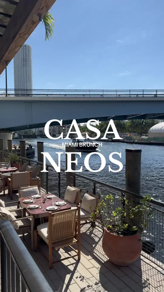 Casa Neos in Miami showing restaurant visit, atmosphere, video by ashlivvv on TikTok