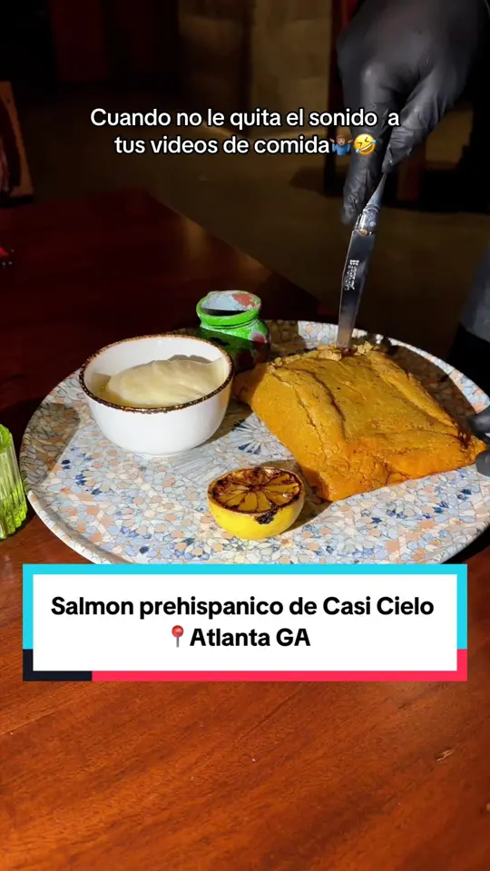 Casi Cielo Beltline in Atlanta showing food, salmon prehispánico, video by soyalbouquet on TikTok