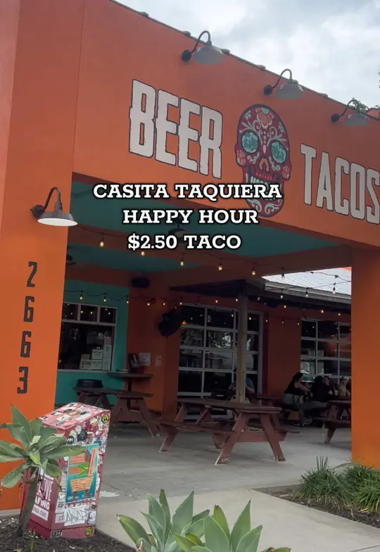 Casita Taqueria in St. Petersburg showing happy hour, drinks, video by shelbyinstpete on TikTok