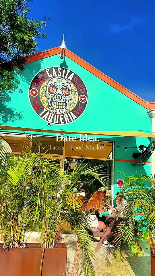 Casita Taqueria in St. Petersburg showing tacos, restaurant visit, video by hifromstpete on TikTok