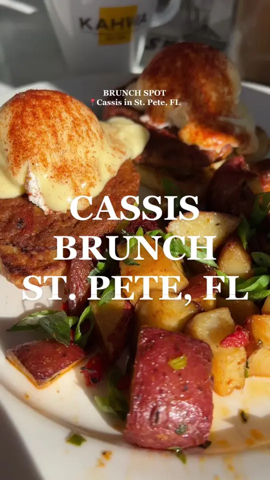 Cassis in St. Petersburg showing brunch, avocado toast, video by _meredithking on TikTok