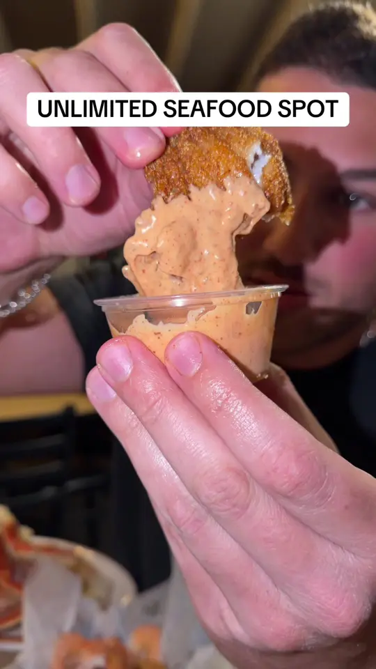 Catfish Deweys in Fort Lauderdale showing restaurant visit, seafood, video by mikeiseating on TikTok