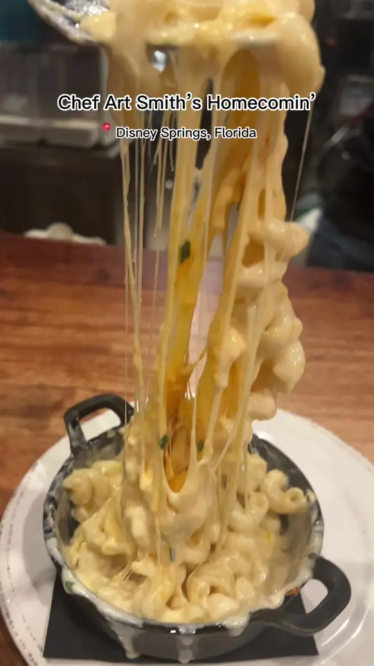 Celebration Town Tavern in Kissimmee showing visit, food, video by experiencekissimmee on TikTok