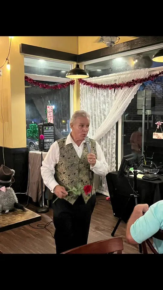 Celtic Conch Public House in Key West showing live music, sinatra in the keys with al romano, video by celticconch on TikTok