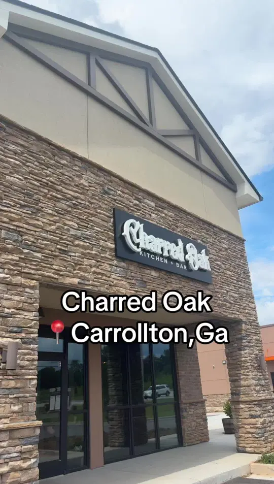 Charred Oak Kitchen + Bar in Carrollton showing review, shrimp and grits, video by keepingupwithcourtneyl on TikTok