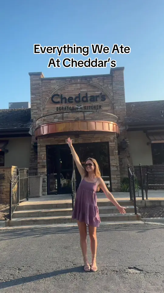 Cheddar's Scratch Kitchen on TikTok, video by sarahmargareteats
