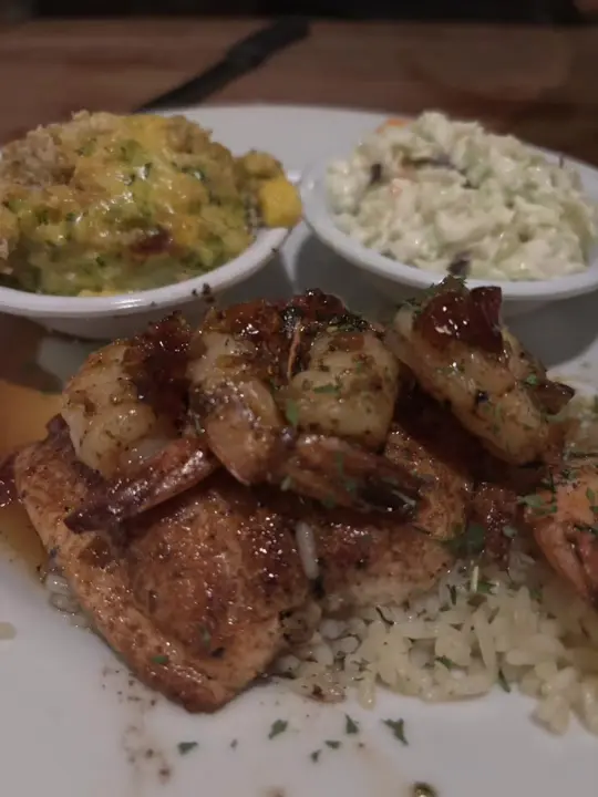 Cheddar's Scratch Kitchen on TikTok, video by florianfiltered