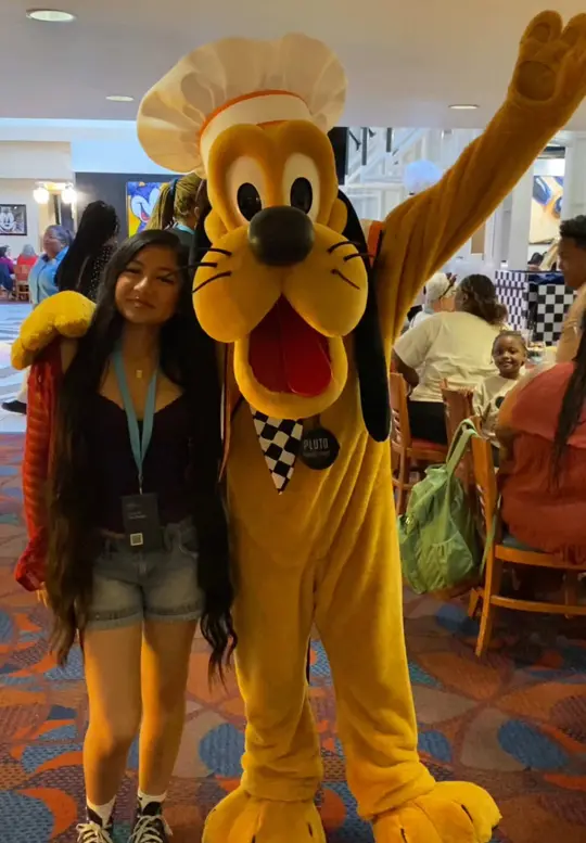 Chef Mickey's in Lake Buena Vista showing dinner, buffet, disney characters, video by myhealthydish on TikTok