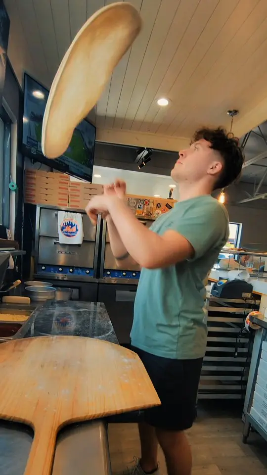  in Florida showing review, visit, video by Chef’n It Up Slice Bar on Facebook