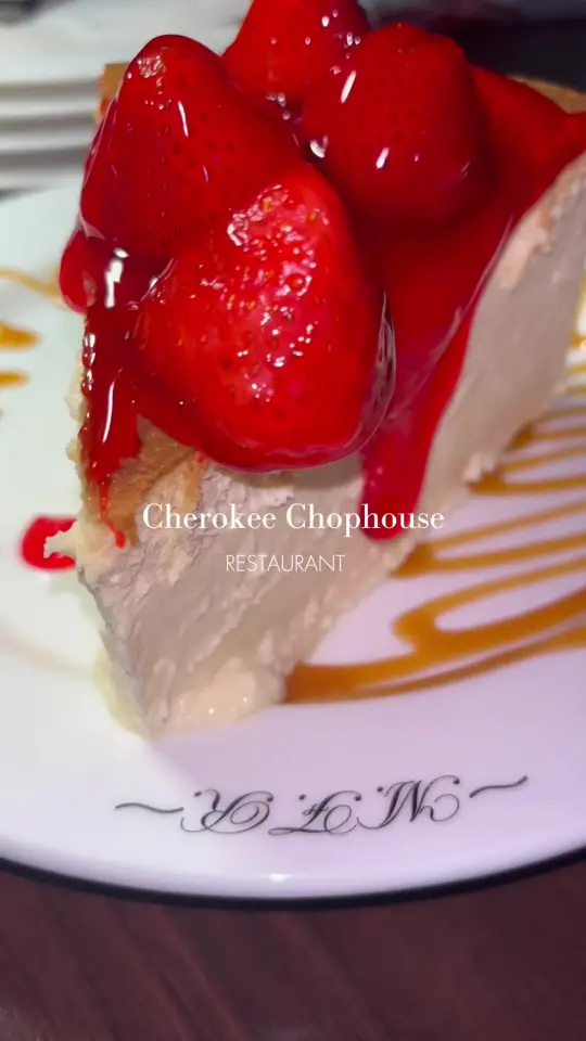 Cherokee Chophouse in Marietta showing review, visit, steak, ribeye, filet mignon, creamed spinach, video by great_eats on TikTok