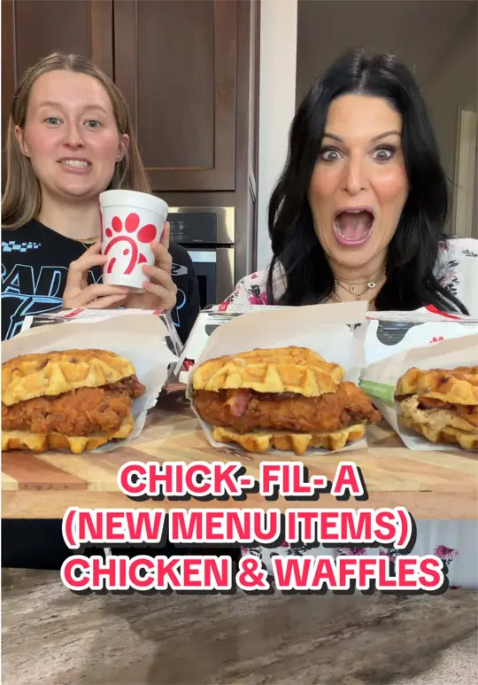 Chick Fil A in Jacksonville showing food review, chicken, waffles, video by cookiterica on TikTok