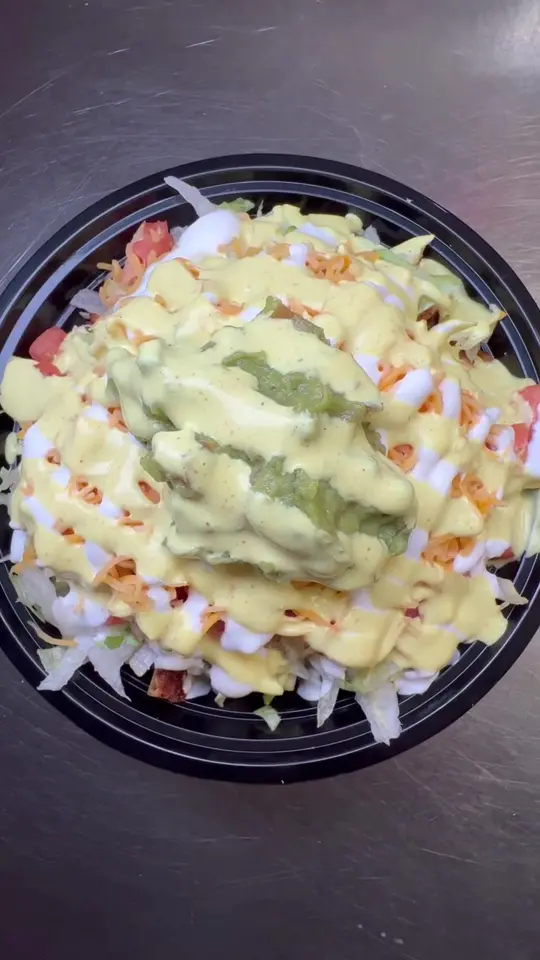 Chicken Kitchen in Miami showing food, grilled chicken, video by foodyfetish on TikTok