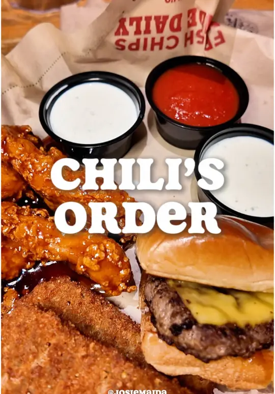 Chili's Grill & Bar in St. Petersburg showing food, triple dipper, video by josiemaida on TikTok