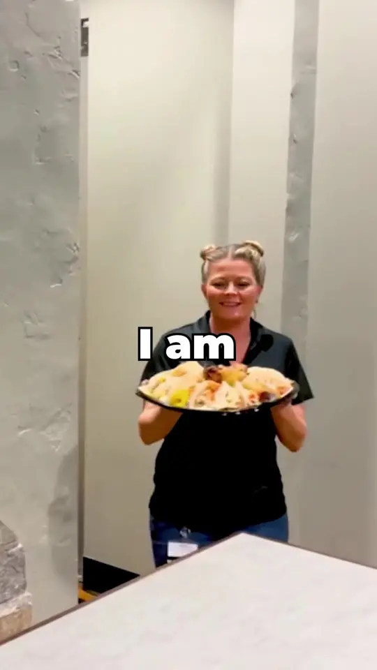 Chive in Vero Beach showing food challenge, 16 specialty tacos, 2 reuben rolls, 1lb max & cheese burrito, korean beef tacos, chicken tacos, southern pork tacos, 2 flights, video by Randy Santel on Facebook