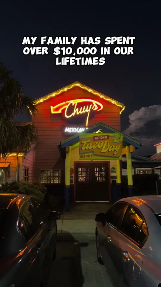 Chuys in Orlando showing food, creamy jalapeno sauce, chicka chicka boom boom enchiladas, video by shawnthefoodsheep on TikTok
