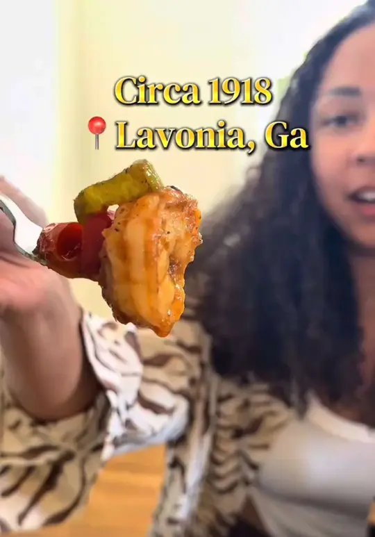 Circa 1918 Dining in Lavonia showing review, shrimp & grits, chicken & waffles, fried green tomatoes, gouda mac & cheese, cajun potato wedges, chocolate torte, key lime pie, sweet, video by ttiarahartt on TikTok